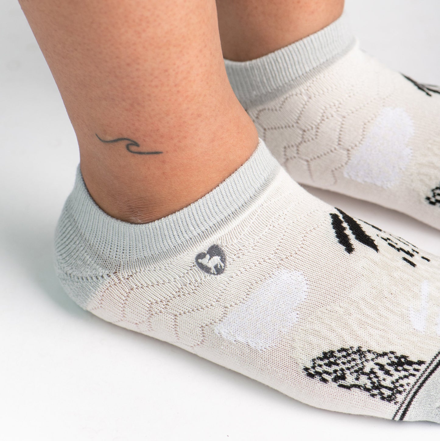 Bamboo Socks | Everyday Ankle | Wild At Heart Quiet Grey