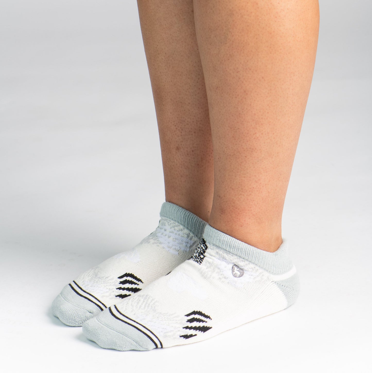 CUSHIONED SOCKS | Comfy Ankle | Wild At Heart Quiet Grey