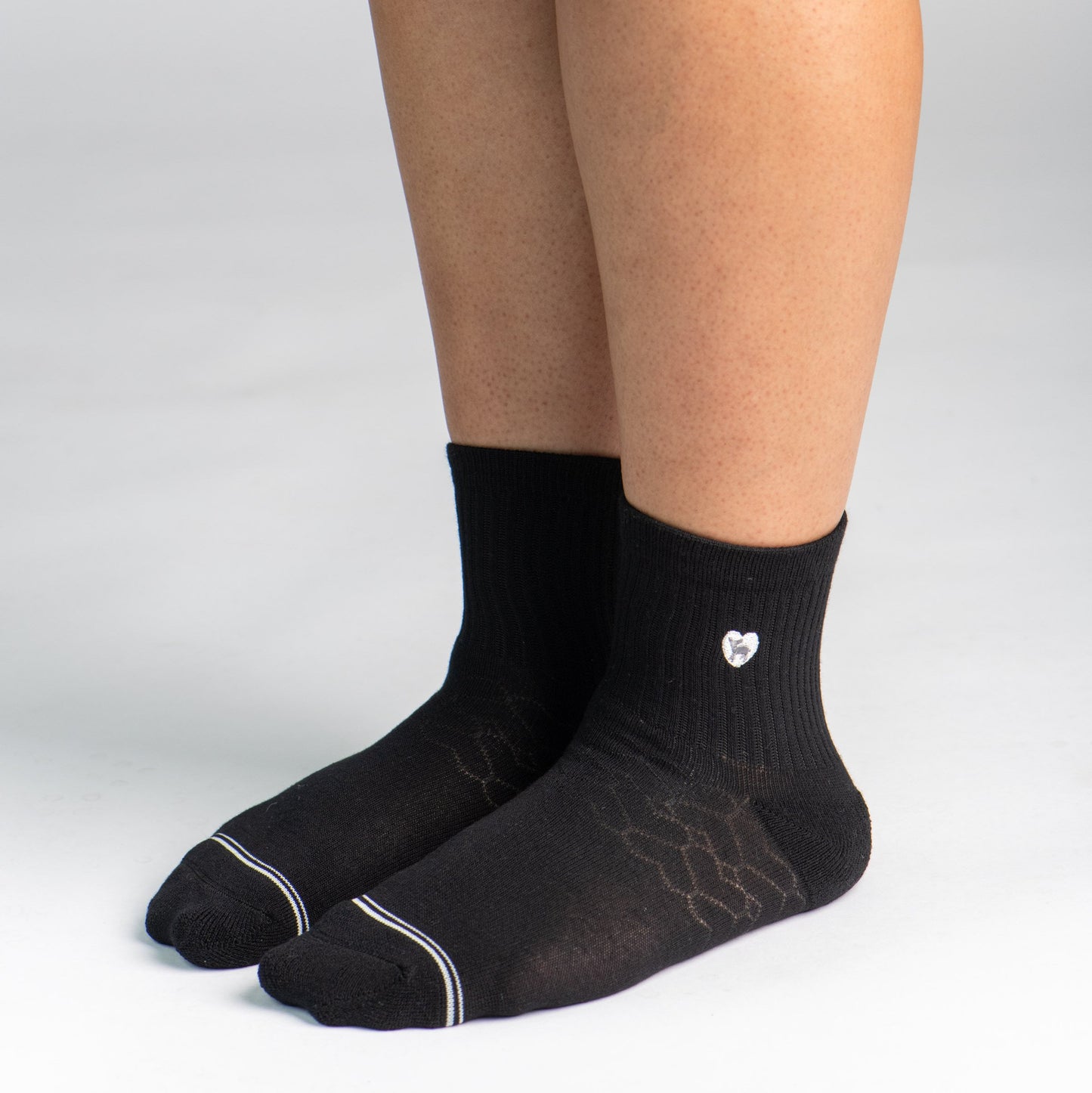 Bamboo Socks | Uptown Quarter Crew | Midnight Black