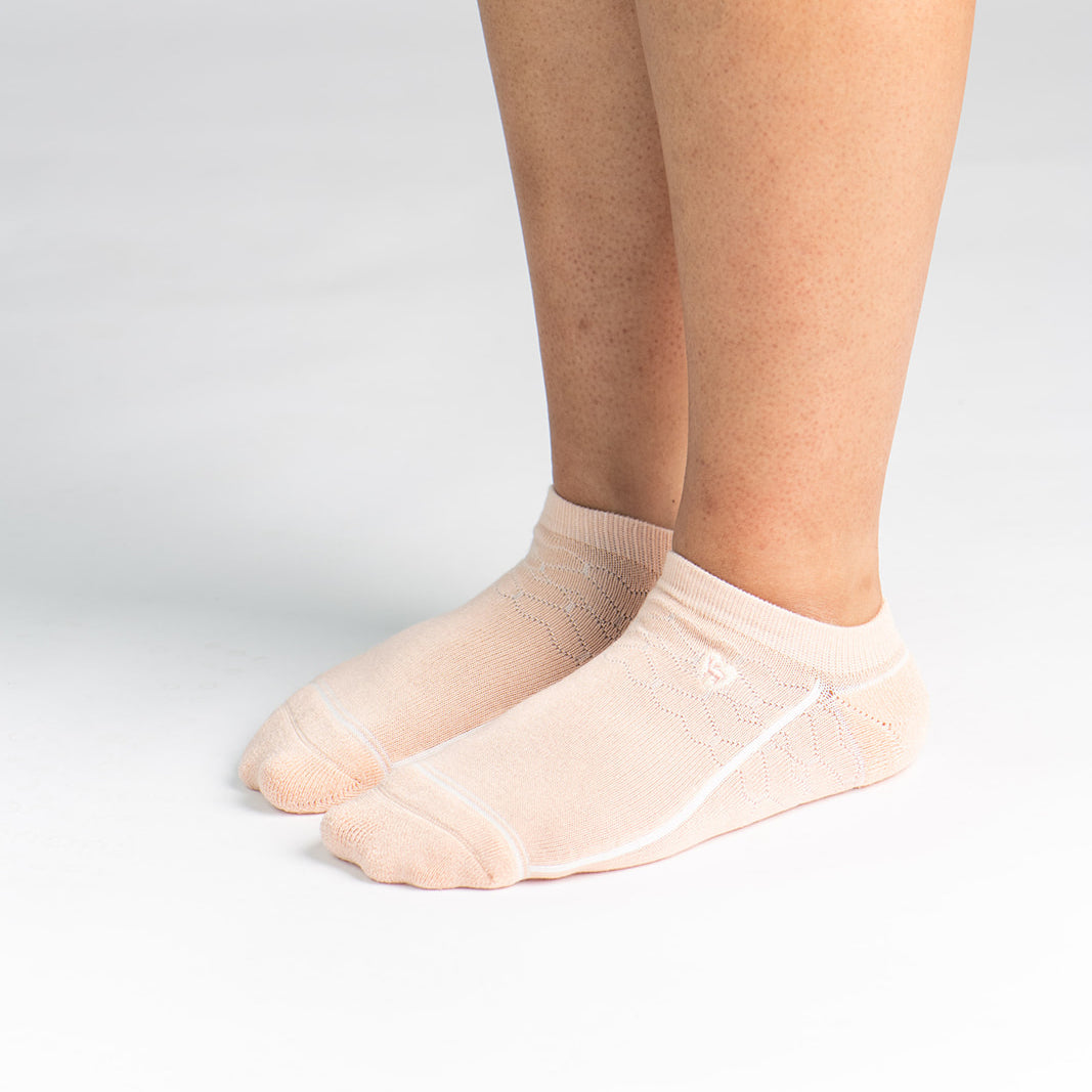 Bamboo Socks | Everyday Ankle | Aurora Apricot