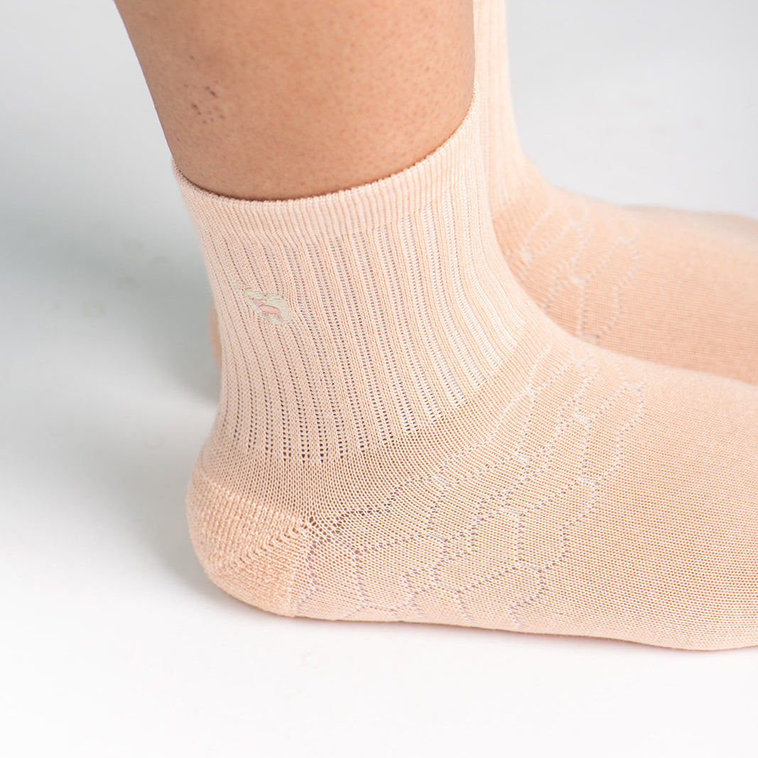 Bamboo Socks | Uptown Quarter Crew | Aurora Apricot