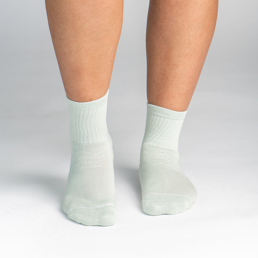 Bamboo Socks | Uptown Quarter Crew | Dew Drop