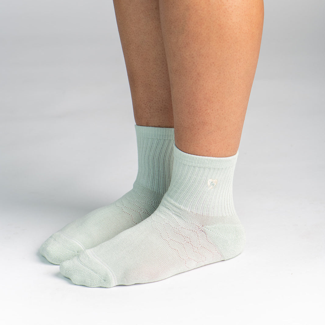 Bamboo Socks | Uptown Quarter Crew | Dew Drop