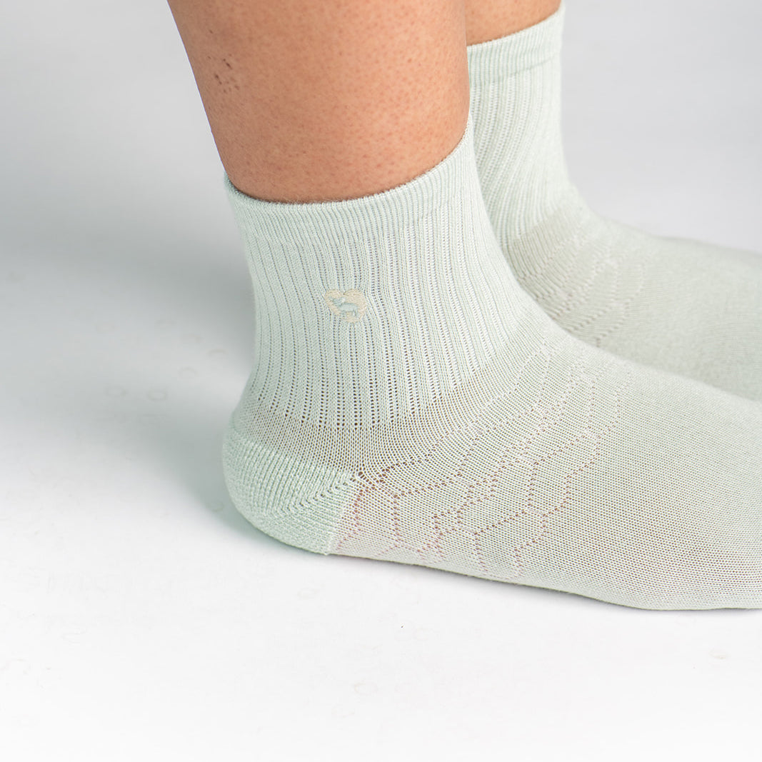 Bamboo Socks | Uptown Quarter Crew | Dew Drop