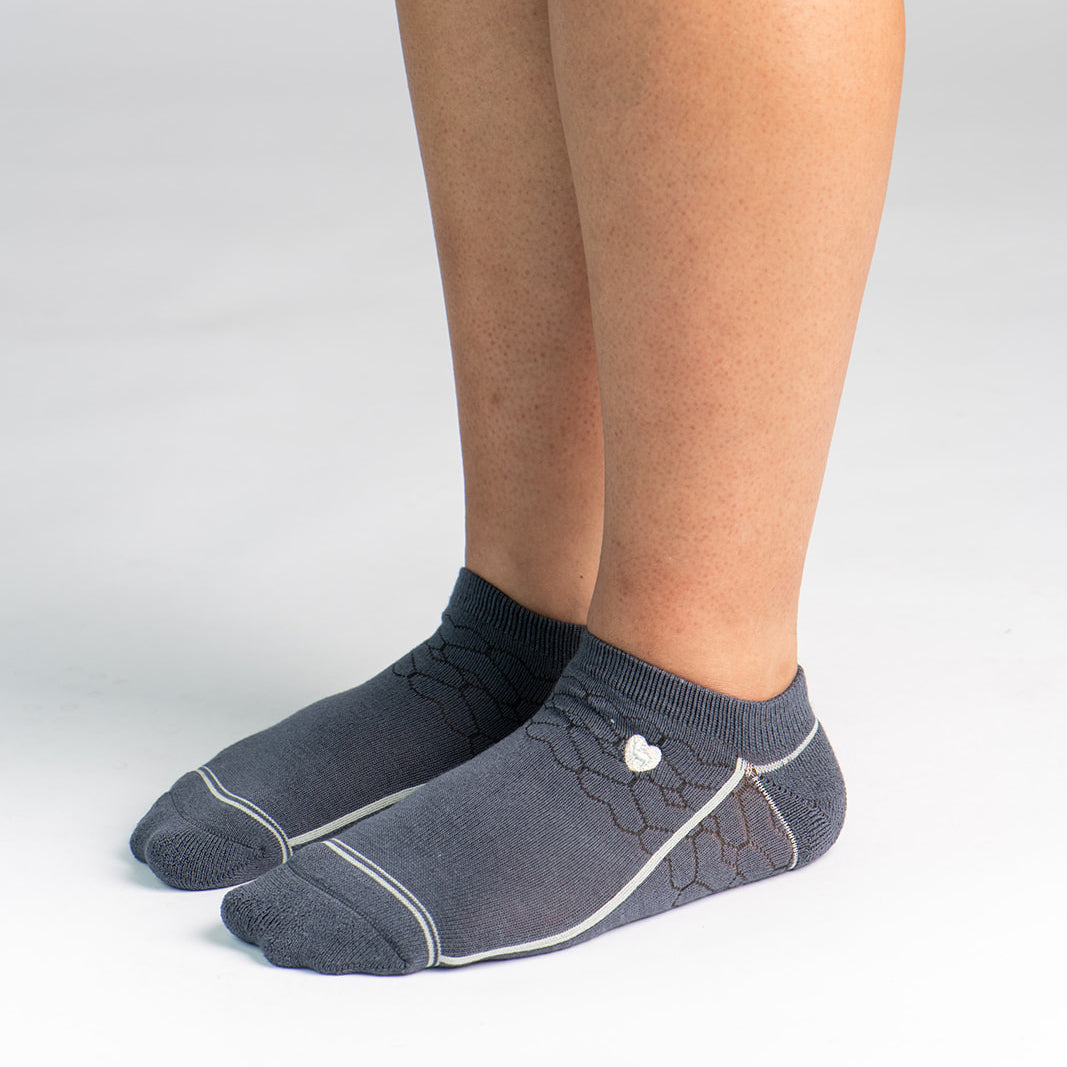 Bamboo Socks | Everyday Ankle | Gray Dawn