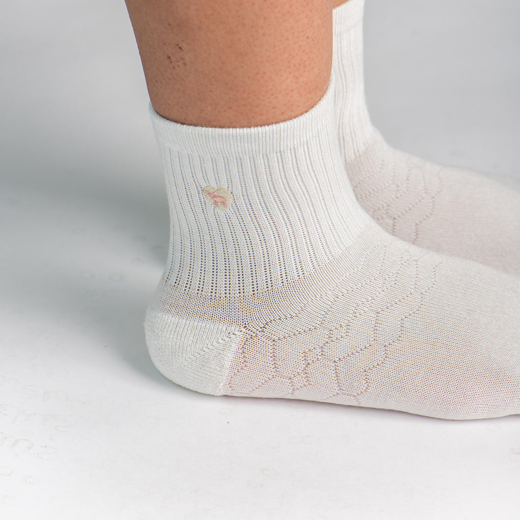 Bamboo Socks | Uptown Quarter Crew | Star White