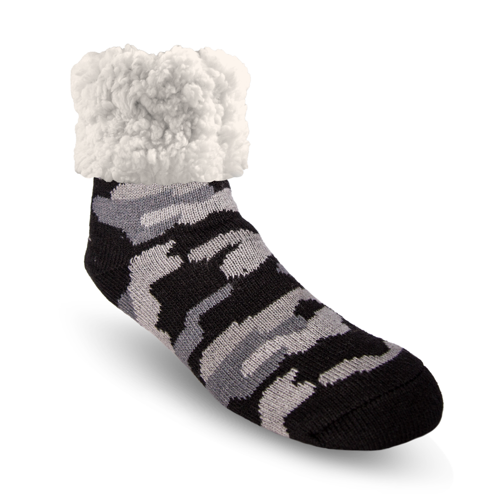 Pudus Cozy Winter Slipper Socks for Women and Men with Non-Slip Grippers and Faux Fur Sherpa Fleece - Adult Regular Fuzzy Socks Camo Grey - Classic Slipper Sock