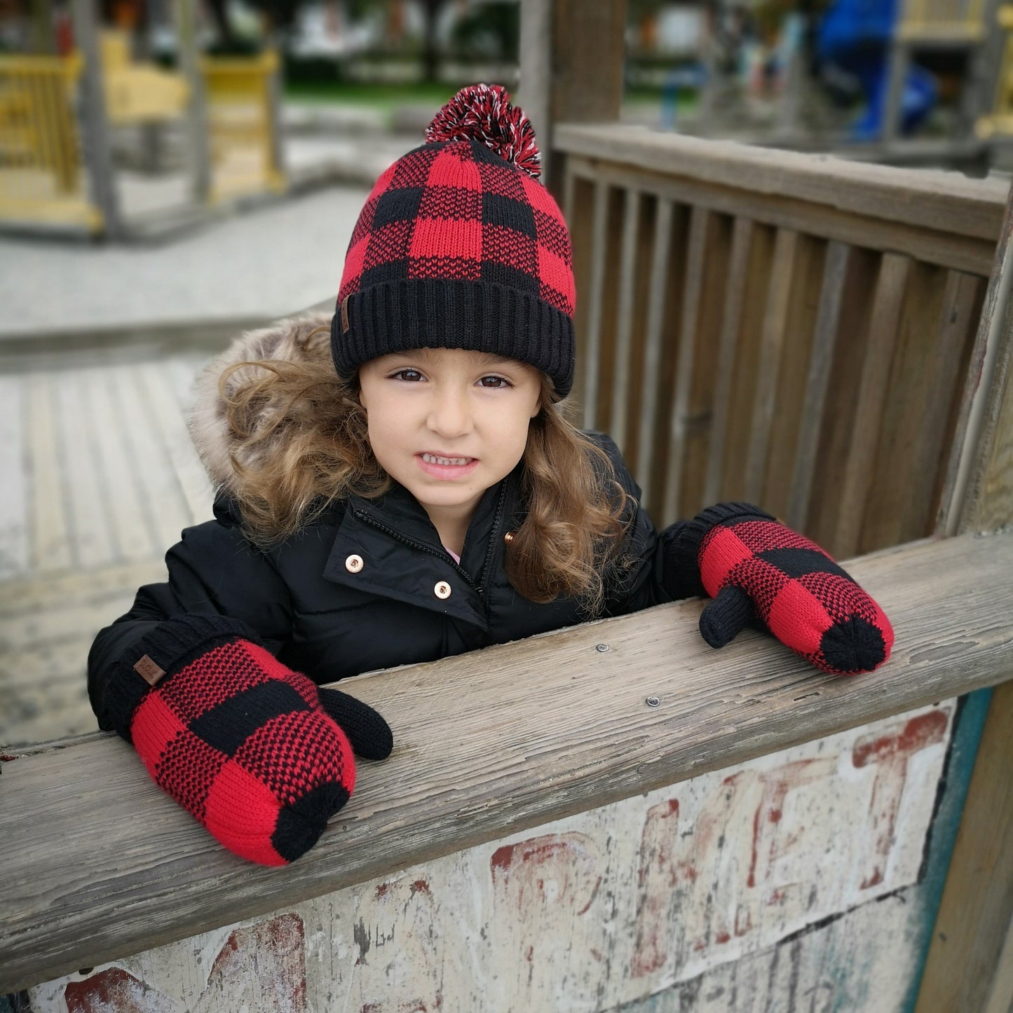 Lumberjack Red with Pom Pom - Hat Kids