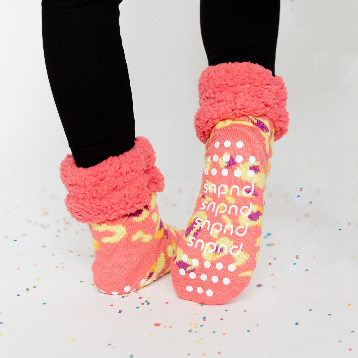 Coral Leopard - Classic Slipper Sock