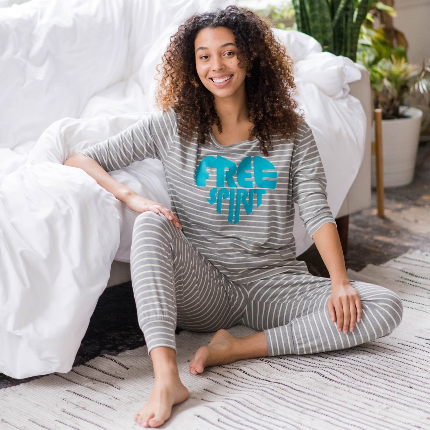Cara "Free Spirit" Sleep Shirt | Grey Stripes