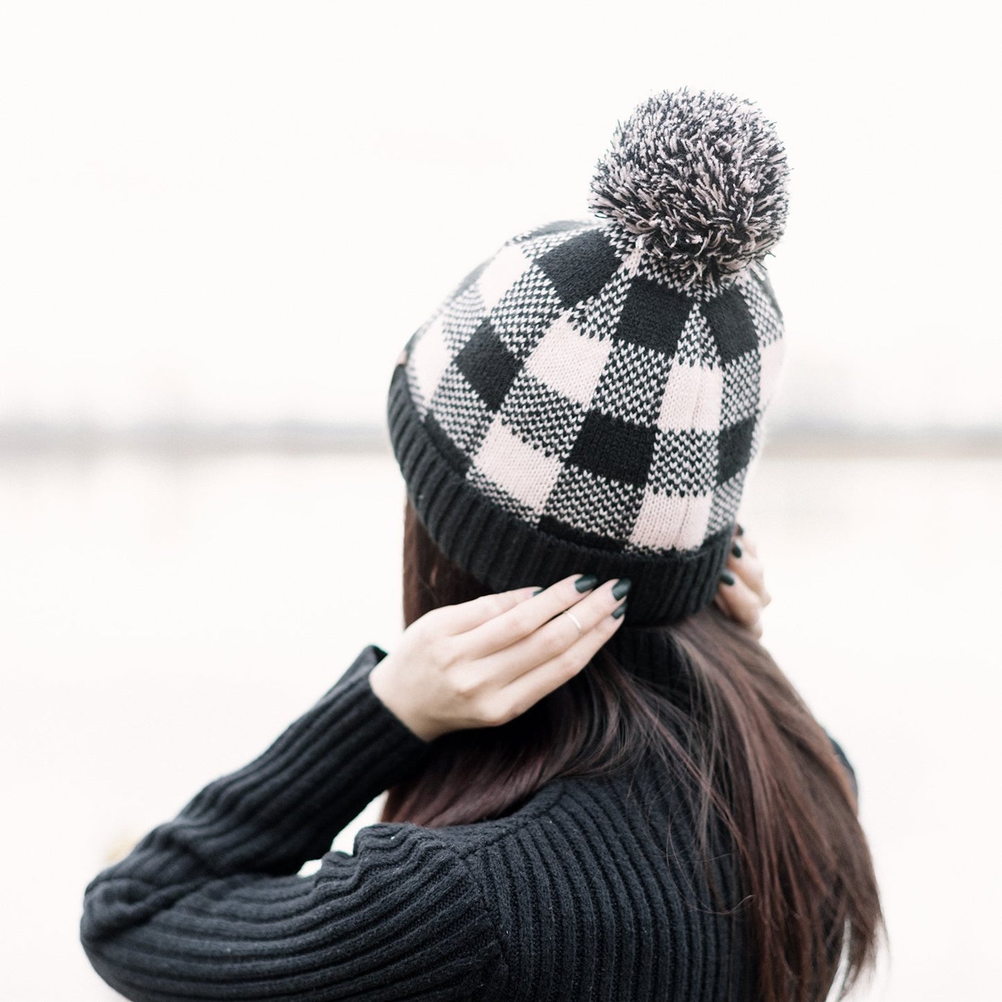 Lumberjack White With Pom Pom - Hat Adult