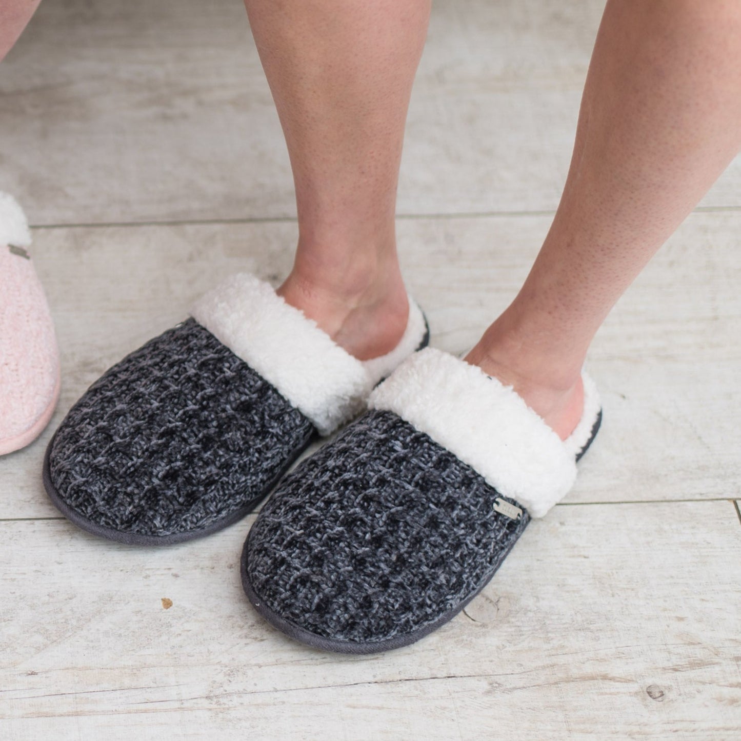 Indoor Sole Recycled Slippers - Charcoal Chenille