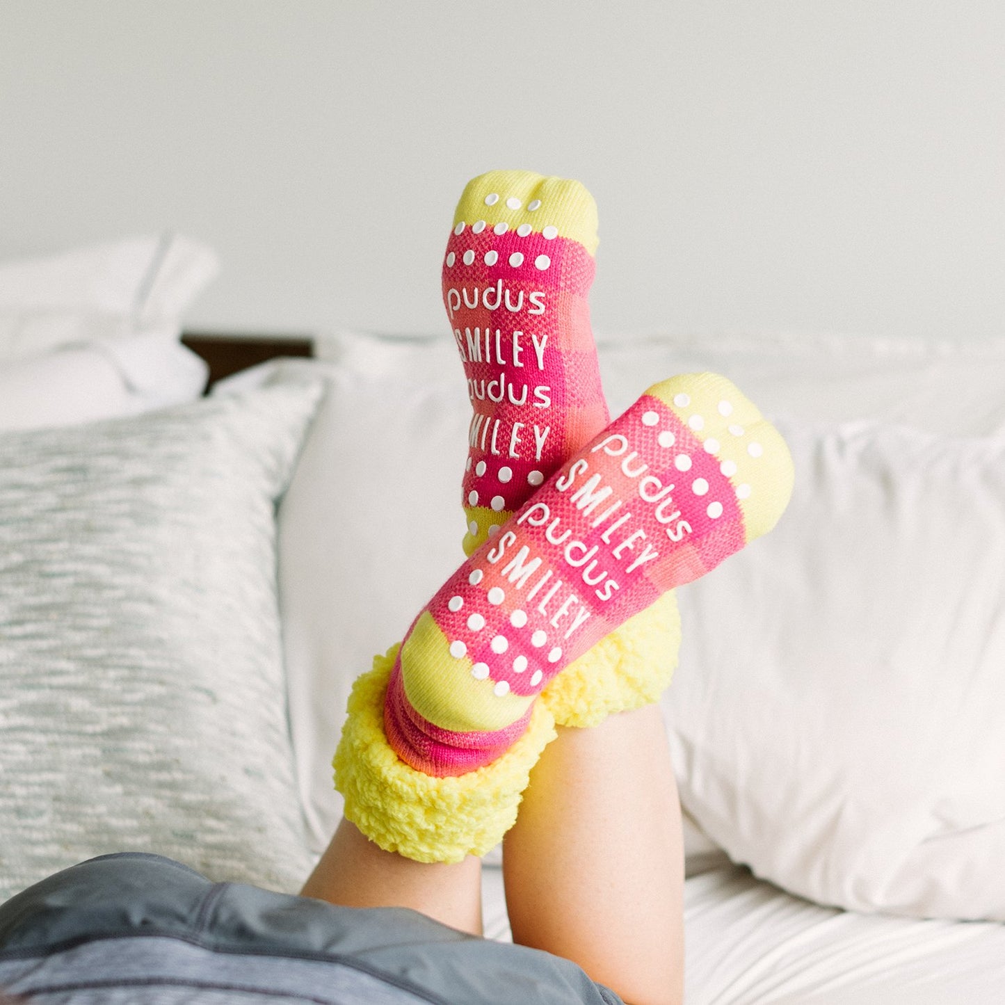 Smiley® Pink Lumberjack - Classic Slipper Sock