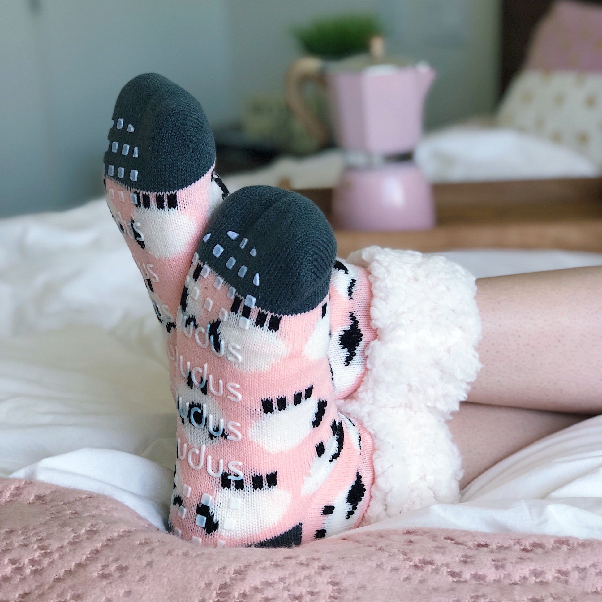 Pudus Cozy Winter Slipper Socks for Women and Men with Non-Slip Grippers and Faux Fur Sherpa Fleece - Adult Regular Fuzzy Sheep Blush - Classic Slipper Sock